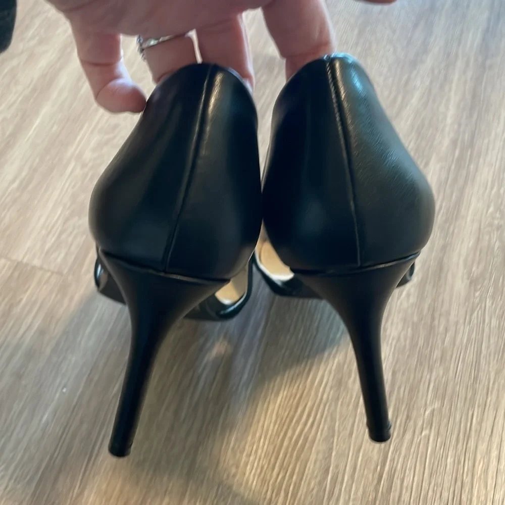 French Connection Women’s Pointy D’orsey Heels Size 10 Black Leather Cocktail